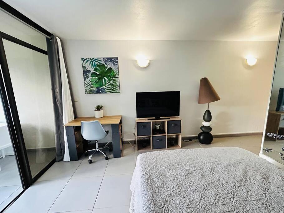 Studio Cosy Plage Et Piscine A Bas Du Fort Le Gosier  Zewnętrze zdjęcie