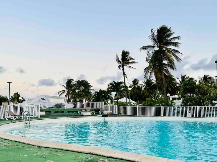 Studio Cosy Plage Et Piscine A Bas Du Fort Le Gosier  Zewnętrze zdjęcie