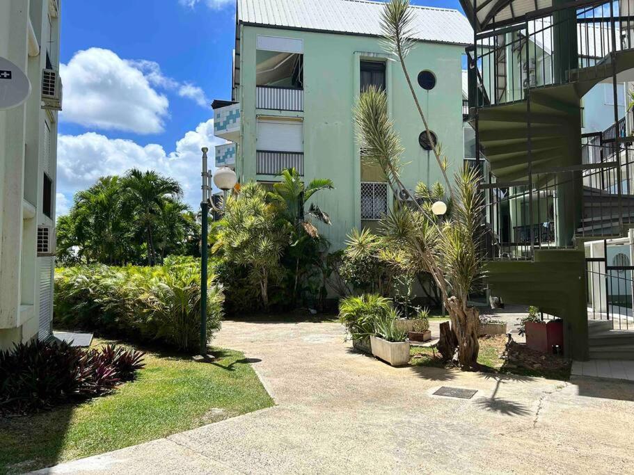 Studio Cosy Plage Et Piscine A Bas Du Fort Le Gosier  Zewnętrze zdjęcie